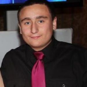 Meet your Posher, Thomas